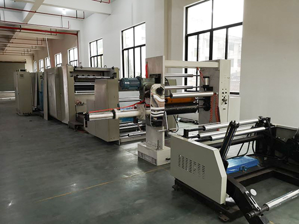 勝昌卷料燙金機(jī)成品率高，應(yīng)用范圍廣